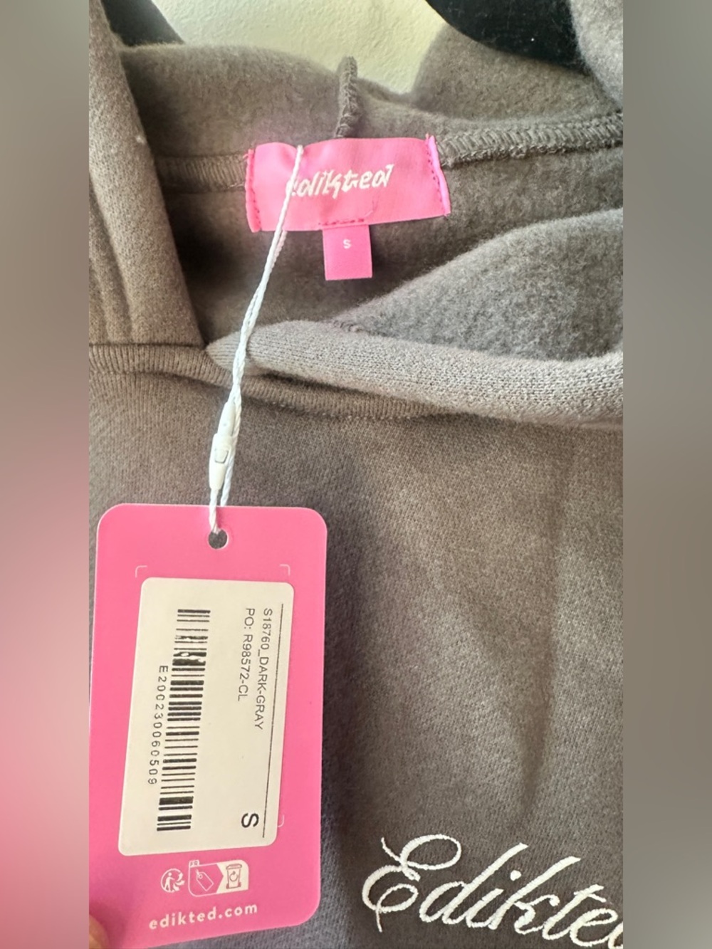 🆕 Edikted, Dark Gray Embroidered Hoodie Pullover S | 605 - Picture 4 of 6